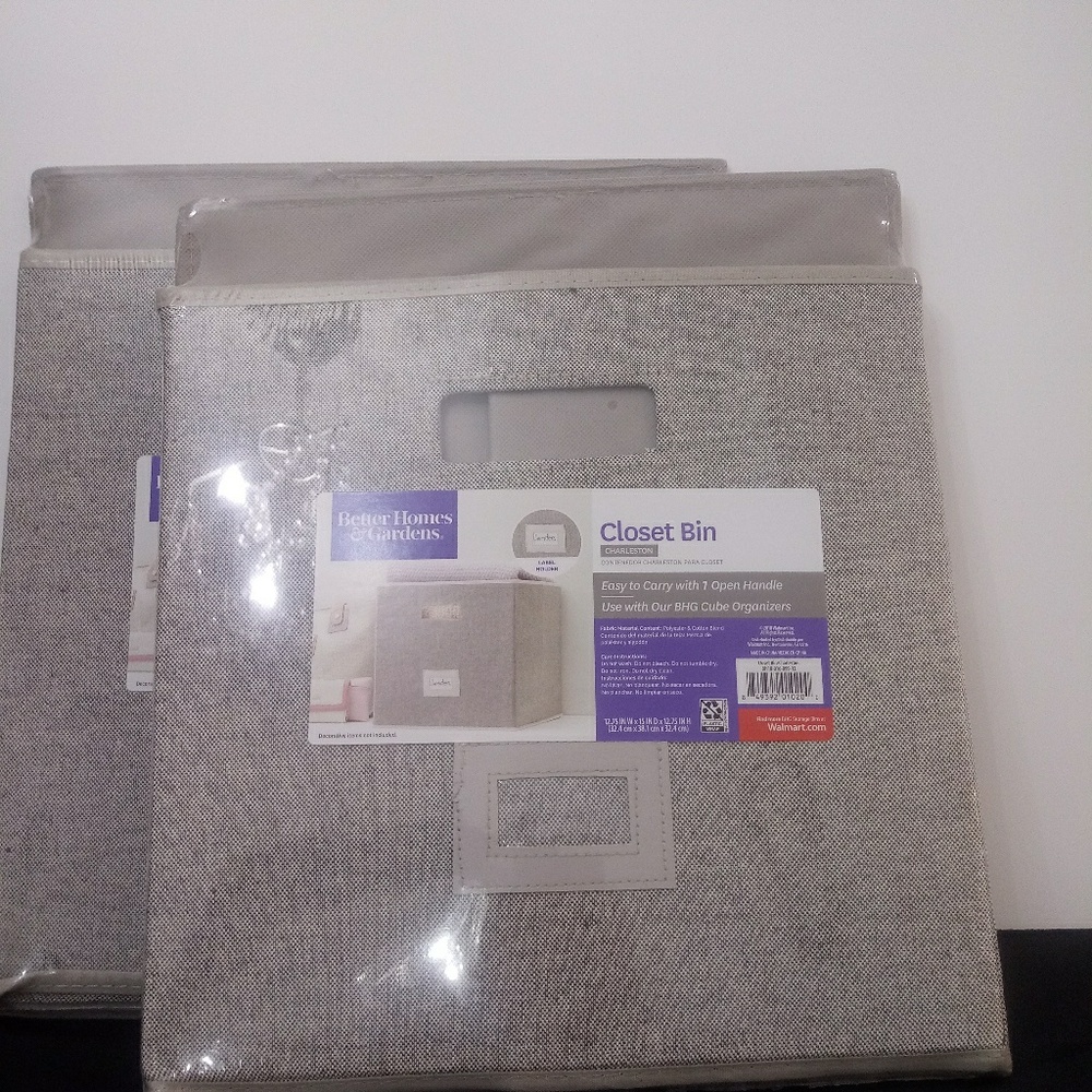 Closet bin